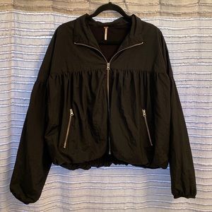 Free People Large black bomber jacket w/ pockets